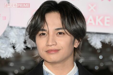 中島健人が明治学院大学の新入生歓迎会に“サプライズ”登場!「大学生活で得たものは…」母校後輩に贈った…