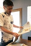 「沖縄の地元紙は本土とは姿勢が違う」と小口弁護士。県民の支持も高い