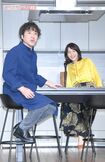 石田ゆり子と夫婦を演じるCM会見で、カメラに背を向ける席に座らされたムロは「みんな、ゆり子が欲しいわけですよね」('17年撮影)