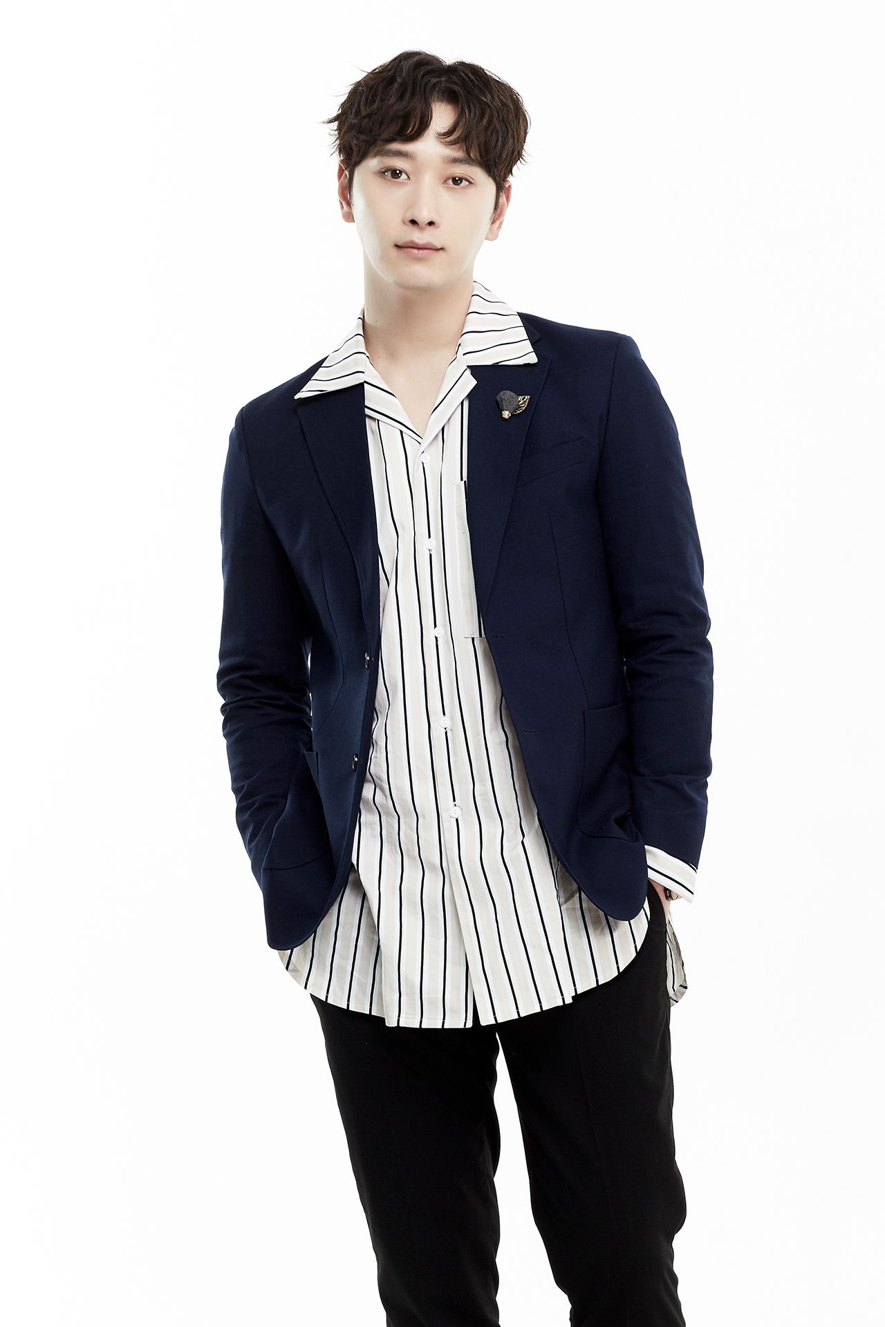 CHANSUNG　チャンソン 1990／2／11　みずがめ座　B型