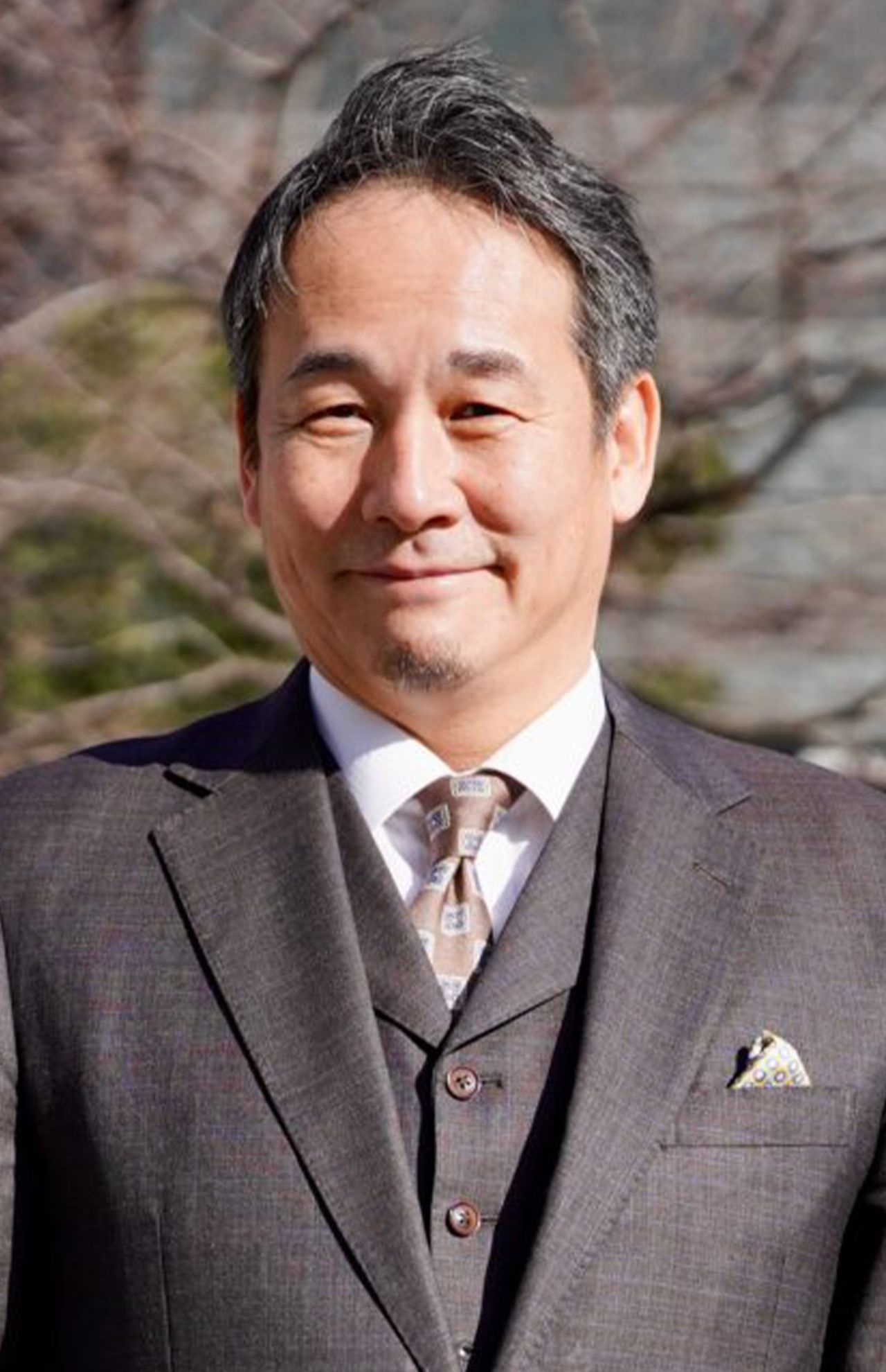 浅部伸一先生●自治医科大学附属さいたま医療センター消化器内科元准教授。東京大学医学部卒業後、東京大学医学部附属病院等で勤務。国立がんセンター研究所でウイルスを研究、アメリカ・サンディエゴのスクリプス研究所では肝炎免疫研究を行う。現在はアシュラスメディカル株式会社所属。