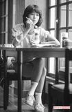 松田聖子。パフェを食べながらの取材で( '80年撮影)