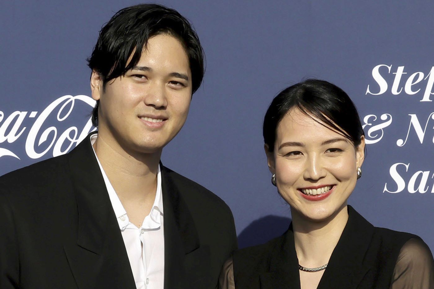 大谷翔平と真美子夫人　写真／共同通信社