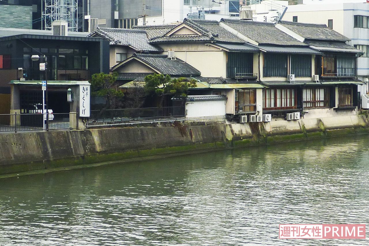 王貞治会長と再婚したA子さんの実家だった料亭。家屋は取り壊され、現在はビルが立っている（2018年）