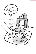 落ちにくい汚れには【2】流水で流す　イラスト╱水口アツコ
