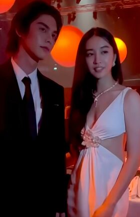 パーティー参加者との写真もインスタグラムにアップ（本人インスタグラムより）