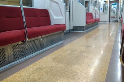 副都心線で暴れた“40代男性客”の特定が進むウラに「迷惑行為の責任は問われない」理不尽