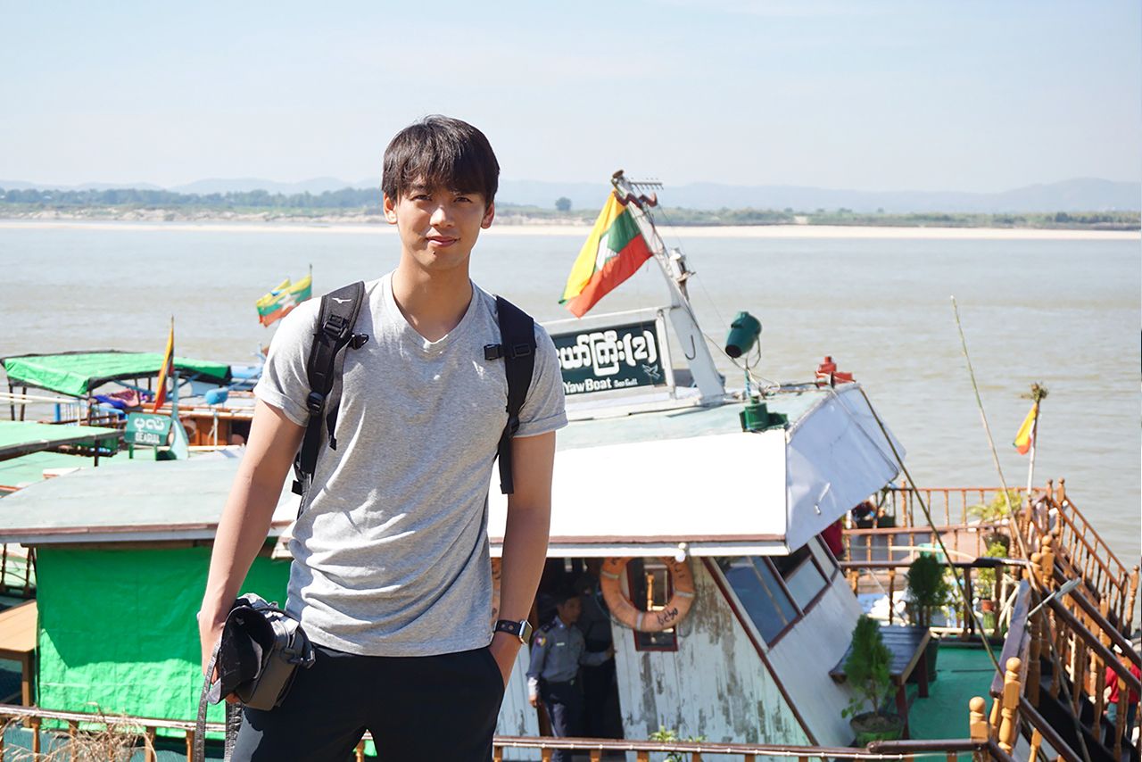 竹内涼真　『世界ウルルン滞在紀SP』(c)MBS