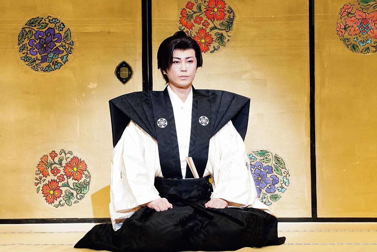 氷川きよし　　写真提供／明治座　撮影／岩村美佳