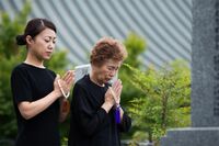 シニア女性が熱く注目する「あの世離婚」最新お墓事情と、“死後は夫から解放”されたい女性たちの本音