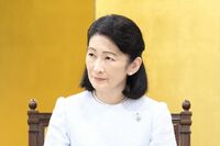 紀子さま、小室圭・眞子夫妻に送った悠仁さまの『成年式招待状』に秘めた“複雑胸中”「和解の道を残せるよ…