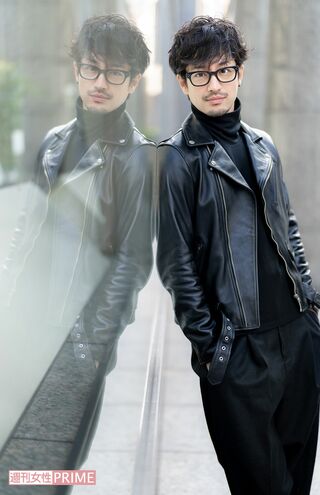 40代の色気漂う竹財輝之助（41）　撮影／佐藤靖彦