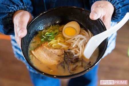 濱田は被災地へラーメンを届ける際もできたての温かさにこだわった