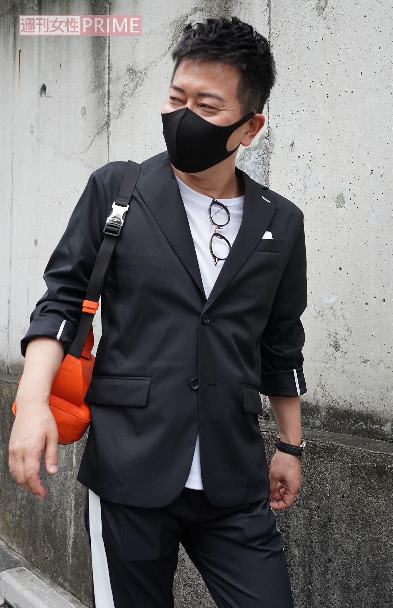 2020年7月、ジャケットの袖まくりは健在。オシャレな宮迫を直撃