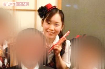 AKB48風のコスプレで飲み会に参加したことも（フェイスブックより）