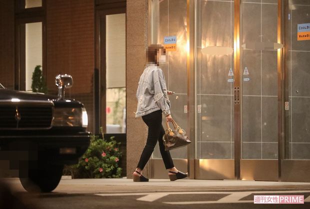 '18年5月19~20日、Aさんと密会する金森。チーム内のコーチと選手で同じ女性を……