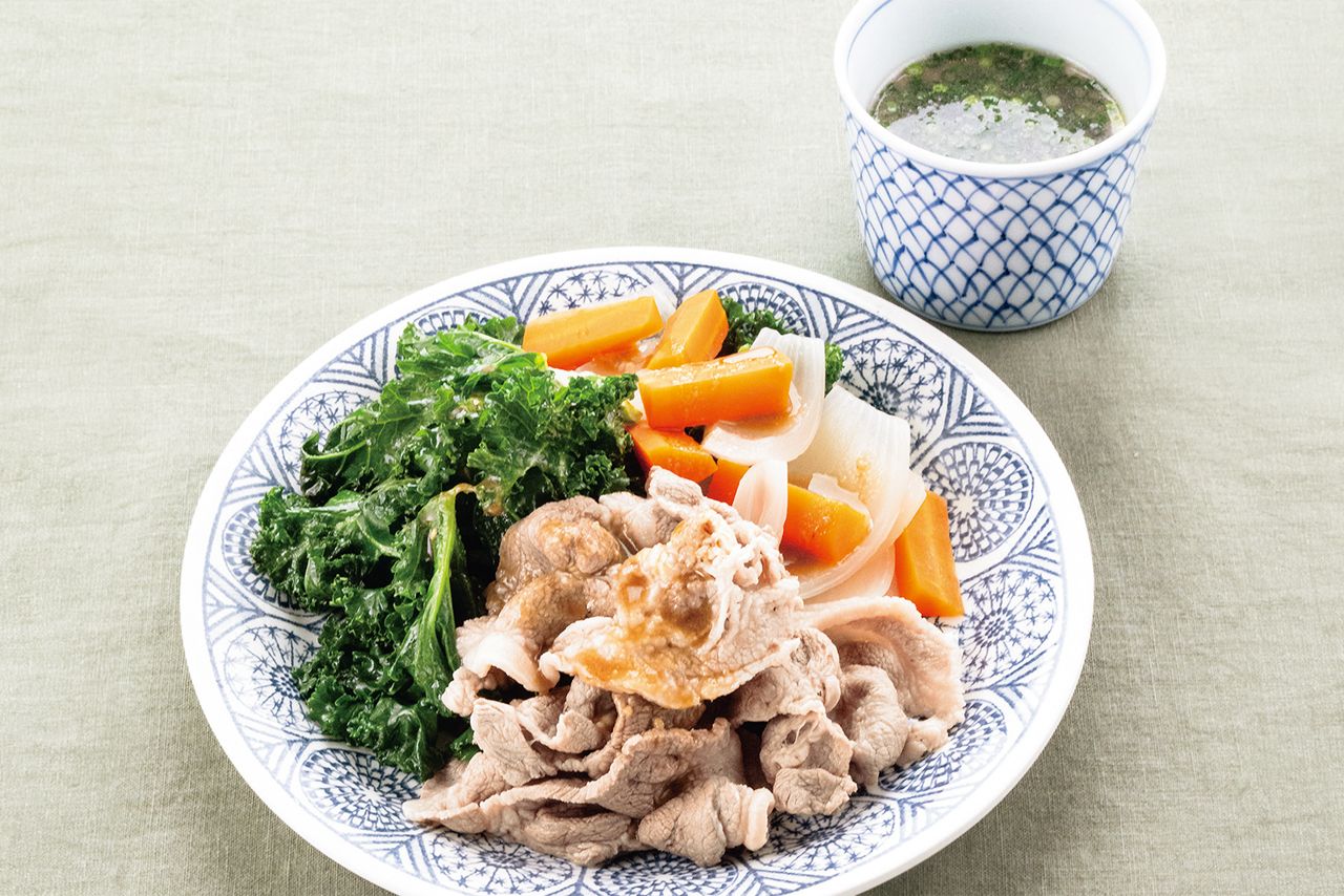 豚しゃぶのごまだれがけ　撮影／向村春樹