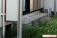 生後8か月の女児をレジ袋に入れてトイレに放置、24歳母親の呆れた言い訳