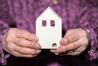 定年後まで住宅ローンが残っている人は要注意!  悲惨な“老後破産”を回避するテクニック