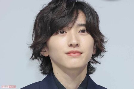 『マイハル』で年上女性を惑わす大学生を好演している道枝駿佑