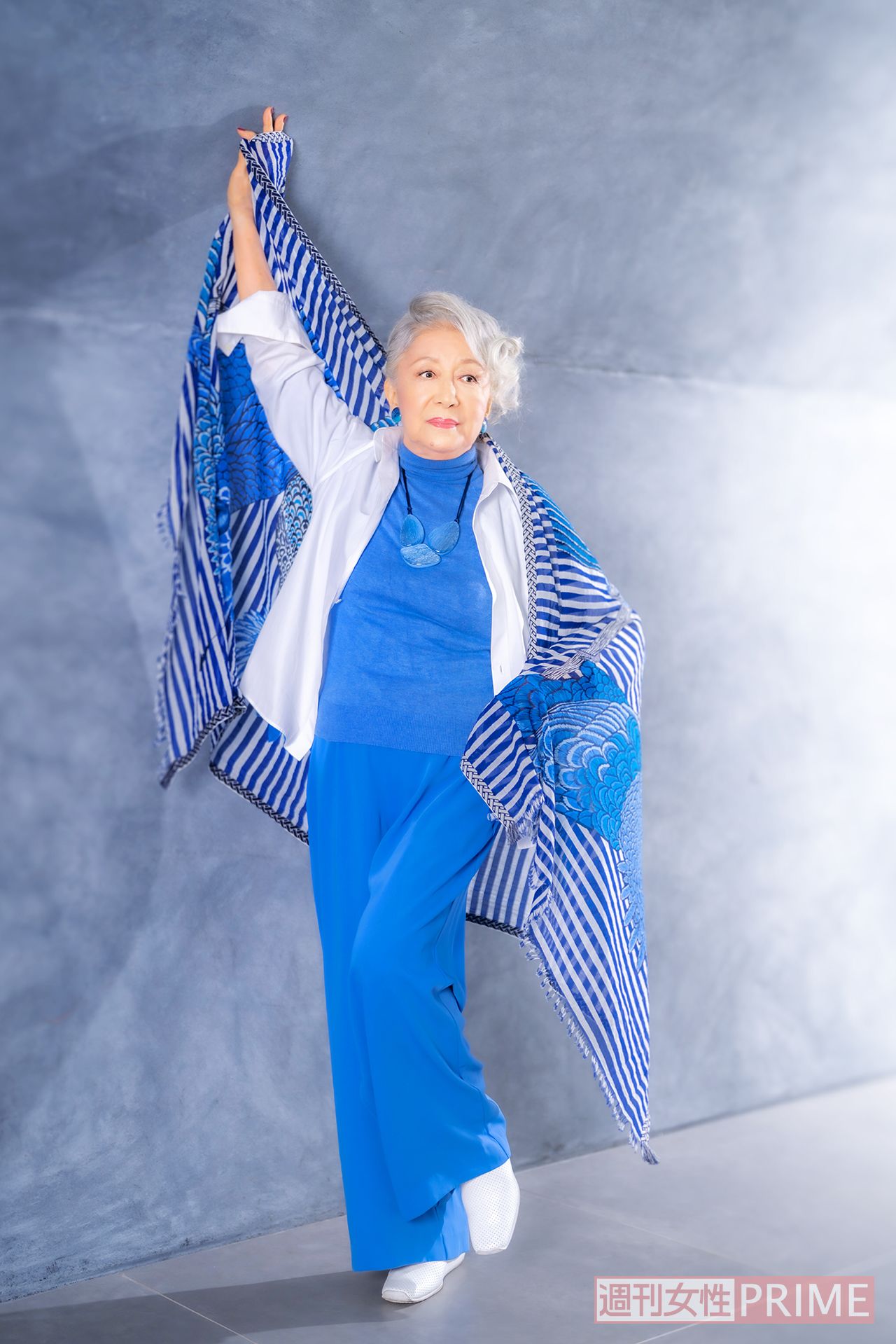 草笛光子　撮影／佐藤靖彦　ヘアメイク／中田マリ子（ヘアーベル）　スタイリング／市原みちよ