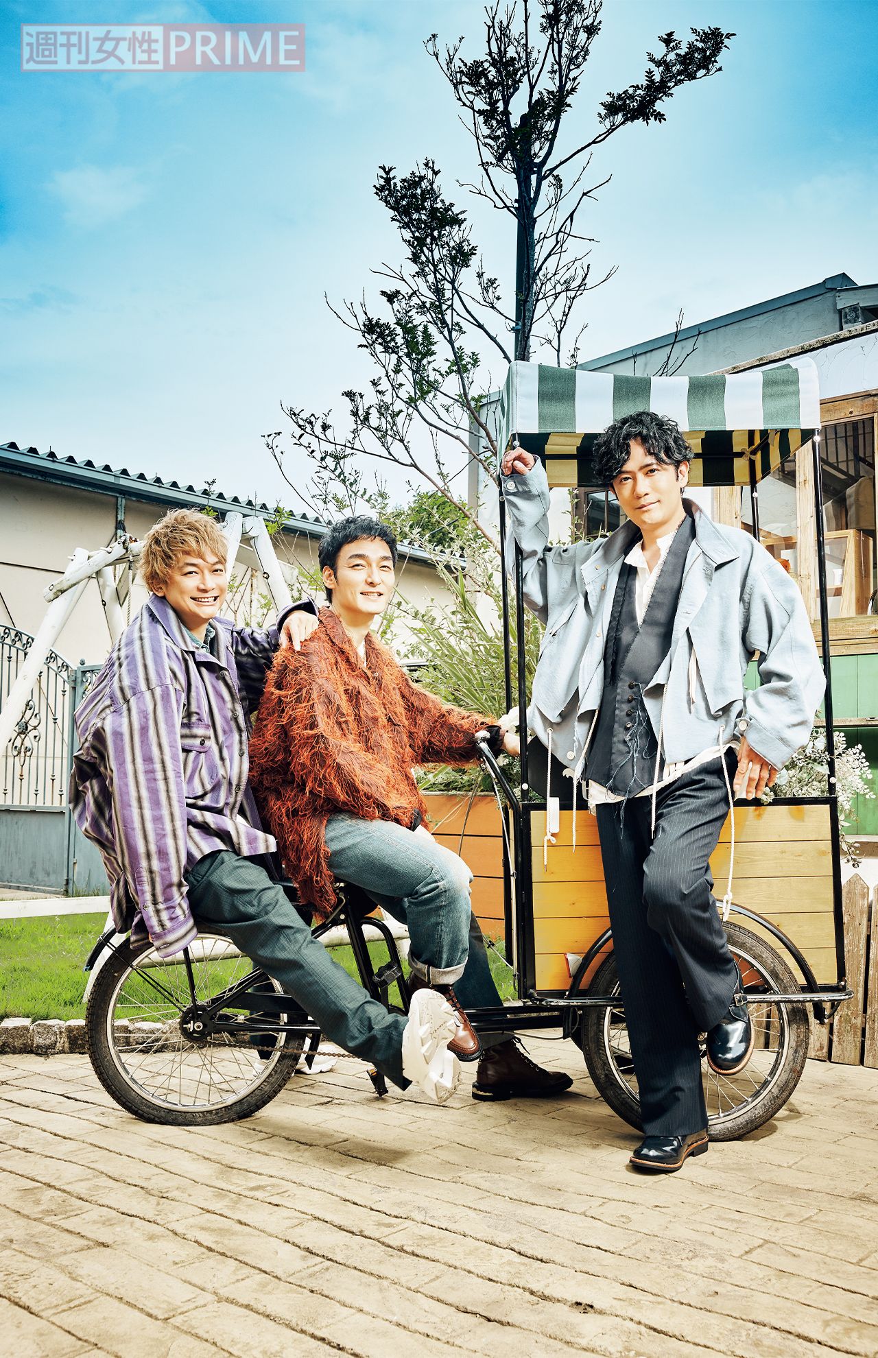 新しい地図の3人（左から香取慎吾、草なぎ剛、稲垣吾郎）