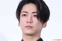 亀梨和也、独立後初MC番組での“着ぐるみ姿”が「もはやピン芸人」「これはやりすぎ」珍スタイルの仕事が物…