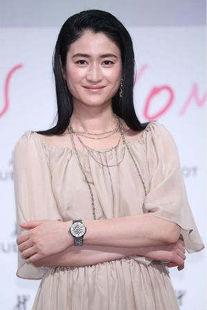 「嫁」呼びされた小雪だが、年下夫の松ケンのことを立てて大切にしているとか