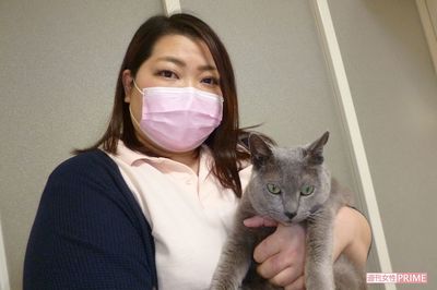 介護職員の安田さんは「動物たちが入居者や職員に活力を与えている」と話す