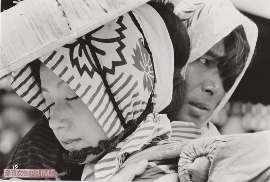 岩下志麻の代表作のひとつである『はなれ瞽女おりん』（1977年）。岩下は盲目の主人公になりきるため、撮影現場でもできる限り目をつむって過ごしていたという （c）表現社