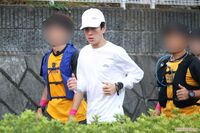 『24時間テレビ』マラソンランナーSUPER EIGHT・横山裕、父の不在・母の急死・弟の記憶喪失、“波乱万丈”…