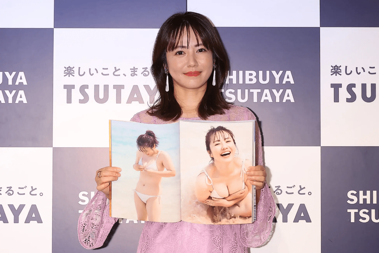 磯山さやか、写真集『andmore』(講談社）出版を記念した会見にて（PRTIMES）