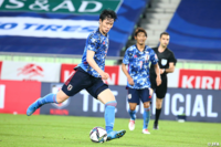 サッカーW杯2戦で不完全燃焼の鎌田大地、「お前下手くそなんだから…」ビッグマウスの“大型変人”は中田英…