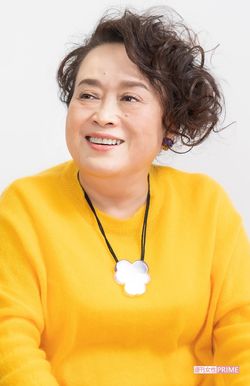 渡辺えり　撮影／佐藤靖彦