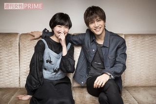 土村芳、岩田剛典　撮影／廣瀬靖士