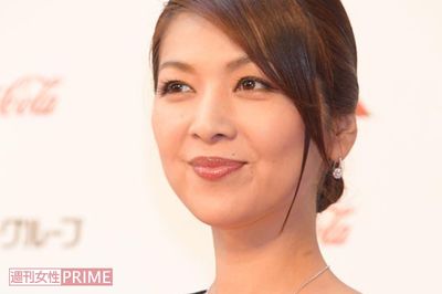 飯島直子、元祖癒し系「五十路美女」に浮上した二度目の離婚危機説