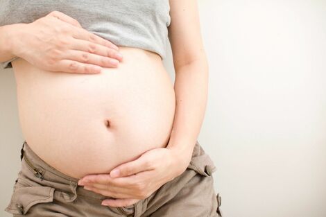 《短期集中連載》高校生で子供を産むことが確定した母の“葛藤”と子どもへの“本音”「身体は貸したけど他人の子みたいに感じる」