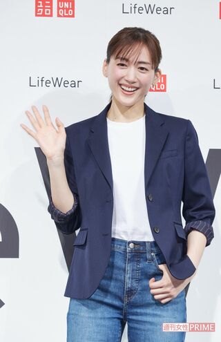『ユニクロ Life Wear スペシャルアンバサダー』発表記者会見に出席した綾瀬はるか