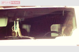 2月初旬の娘のスクール送迎時、静香を乗せハンドルを握る木村