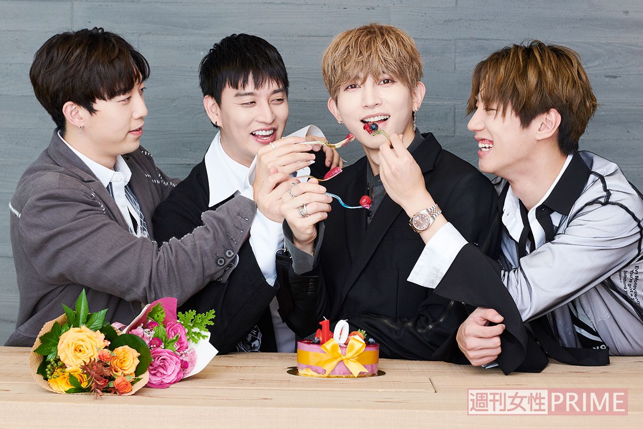 U-KISS（左から）フン、イライ、キソプ、ジュン　撮影／山田智絵