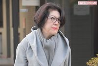 秋篠宮家はご存知か！  眞子さまの婚約者・小室圭さん母「400万円」借金トラブル
