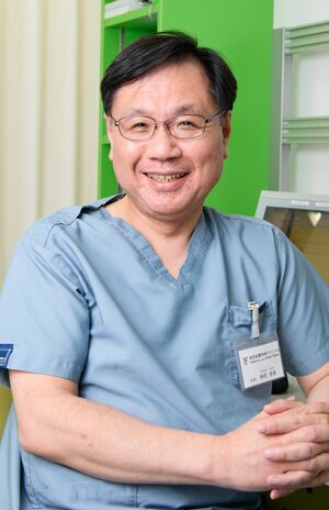 東京血管外科クリニック榊原直樹先生●金沢大学医学部卒業。心臓血管外科医。東京血管外科クリニックの新型コロナ後遺症外来では、主にオンライン診療を行う。