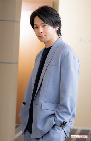中村倫也　撮影／高梨俊浩