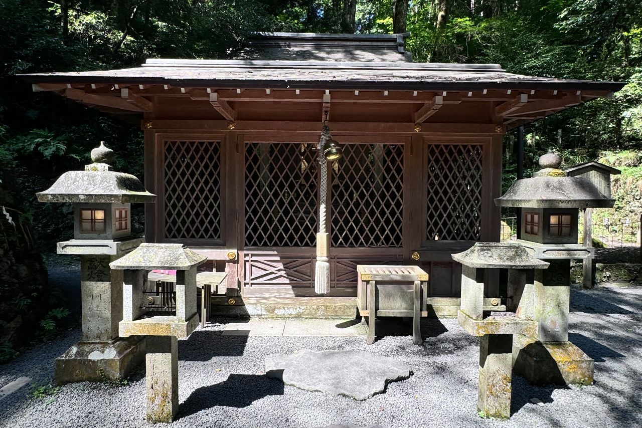 貴船神社の奥宮。本殿の真下には強大な力を噴出する龍穴が