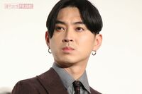 松田龍平との明暗別れる松田翔太、不仲・別居報じられた妻・秋元梢と元サヤへ『リックオウエンス』主催のハ…