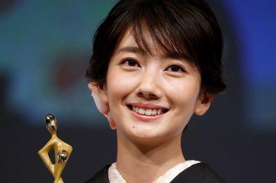 波瑠のドラマのヒロイン設定が残念すぎる件、もしかして逆に炎上狙い!?