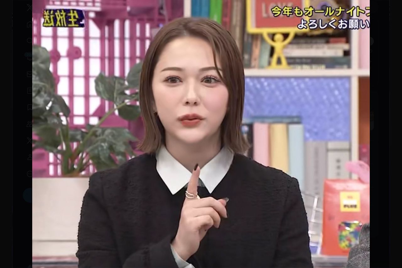 『オールナイトフジコ』に出演したときの村重杏奈（Xより引用）