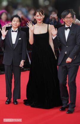 第37回東京国際映画祭に出席した綾瀬はるか