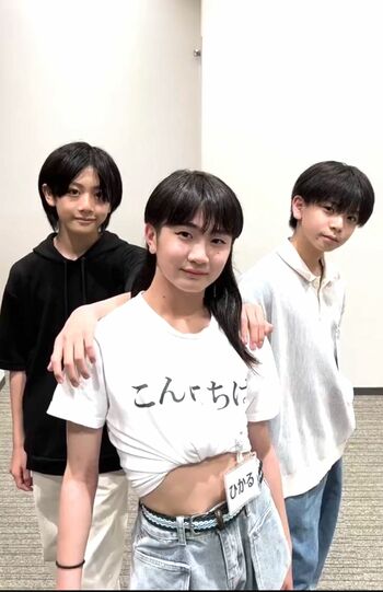 写真中央が伯井太陽（ジャニーズJr.公式TikTokより）