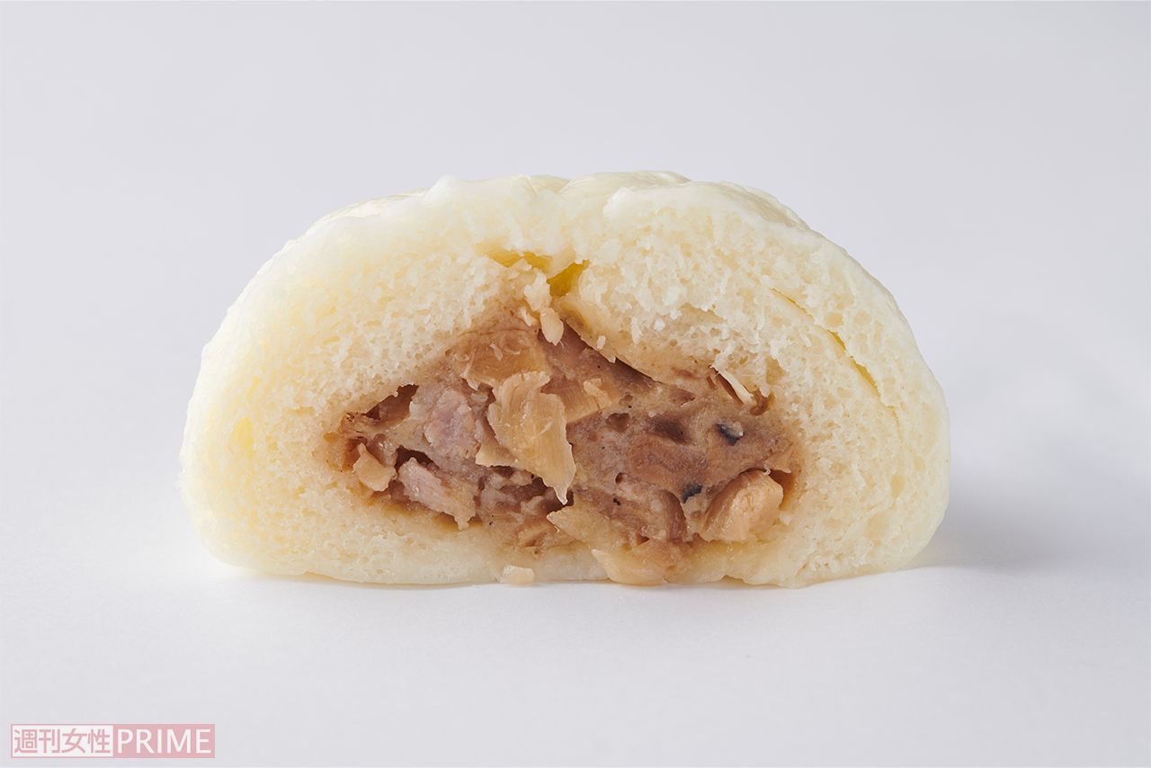 【肉まん】第1位　ファミリーマート　ジューシー本格肉まん／140円　撮影／山田智絵